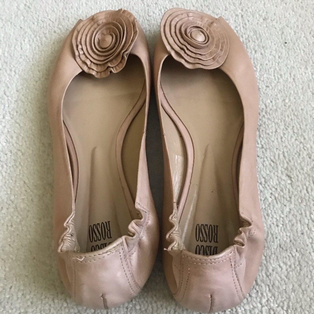 Shoes - Picture 3 of 11